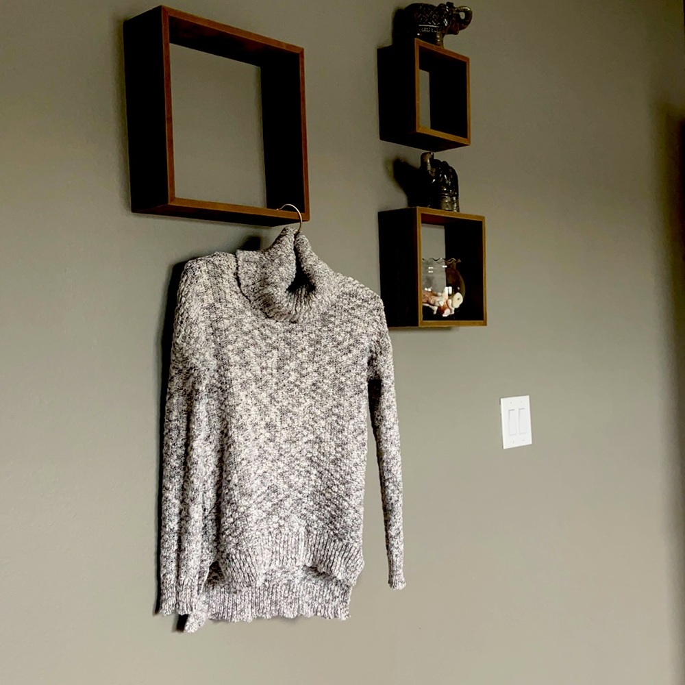 Hippie Rose Cable Knit Sweater